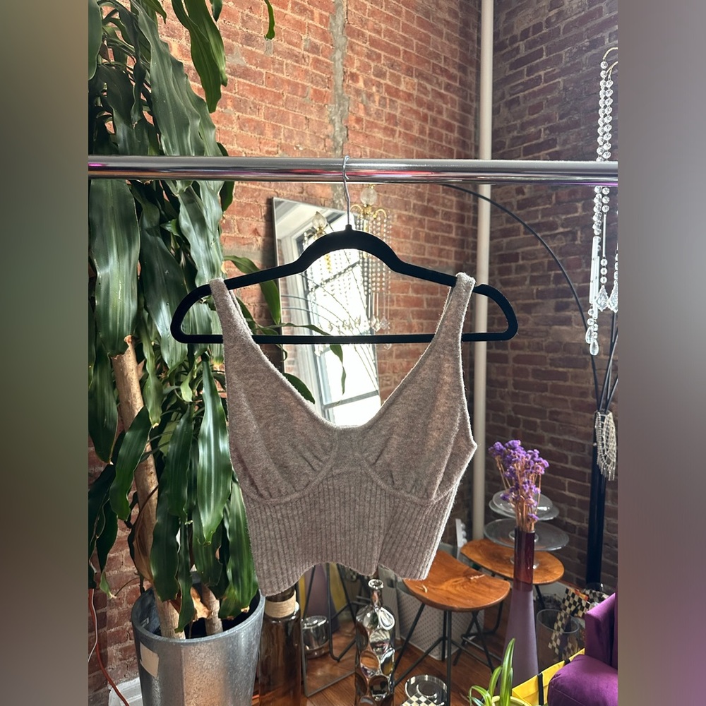 Zara crop top size M